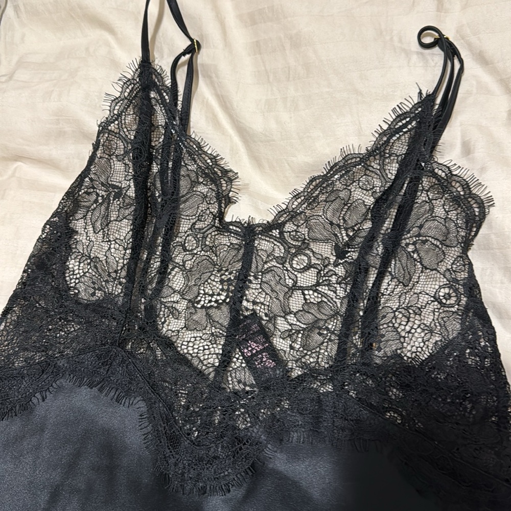 Babydoll - Picture 3 of 3
